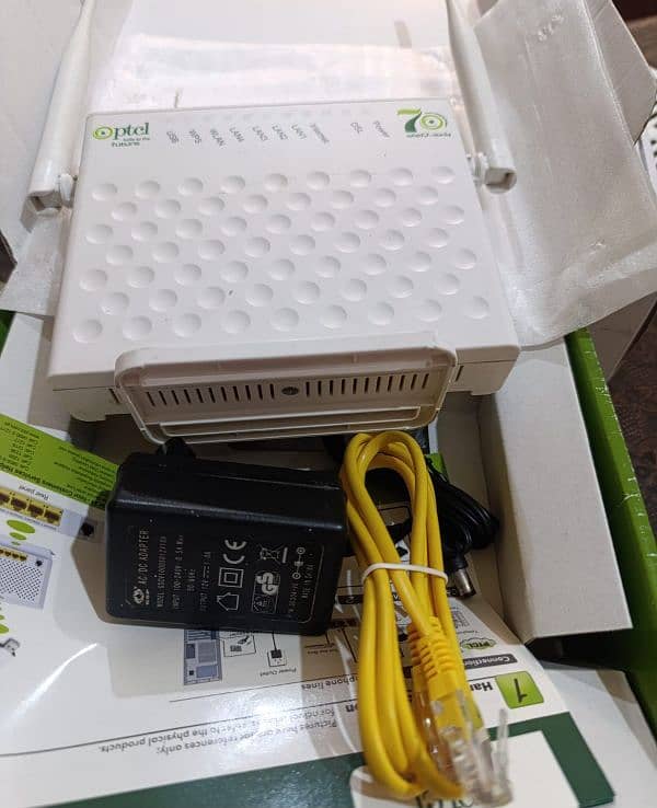 PTCL  VDSL ROUTER with All org Accessories 2