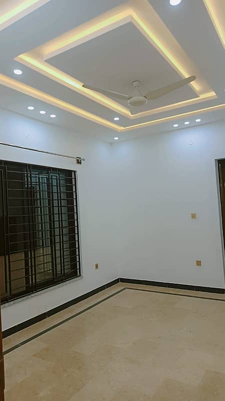 Uper portion available for Rent in gulraiz phase 6 7