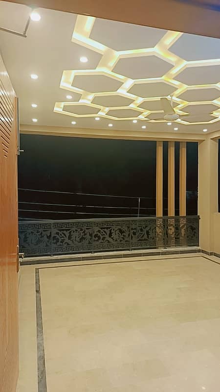 Uper portion available for Rent in gulraiz phase 6 20