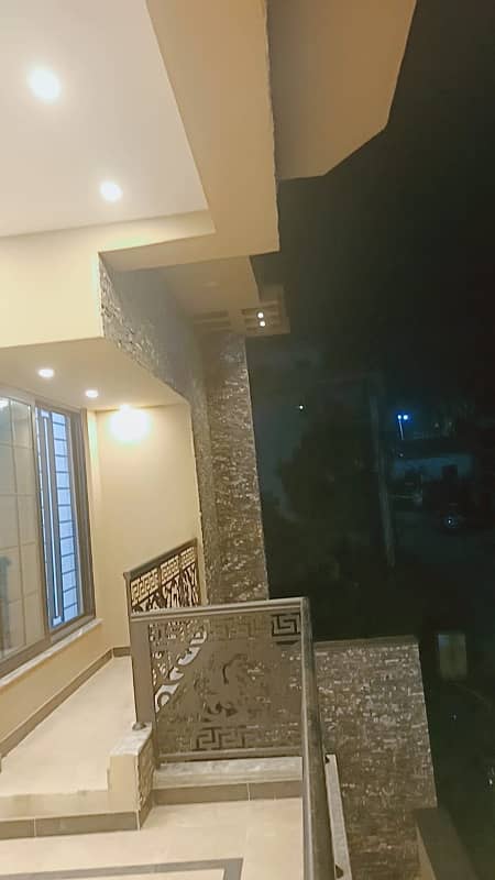 Uper portion available for Rent in gulraiz phase 6 23