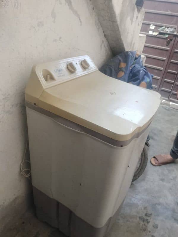 super Asia washing machine and Dawlance spinner for sale 2