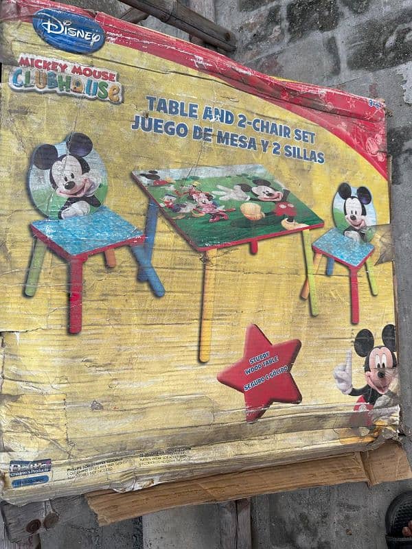 Delta Children Kids Table and Chair Set, Disney Mickey Mouse 3