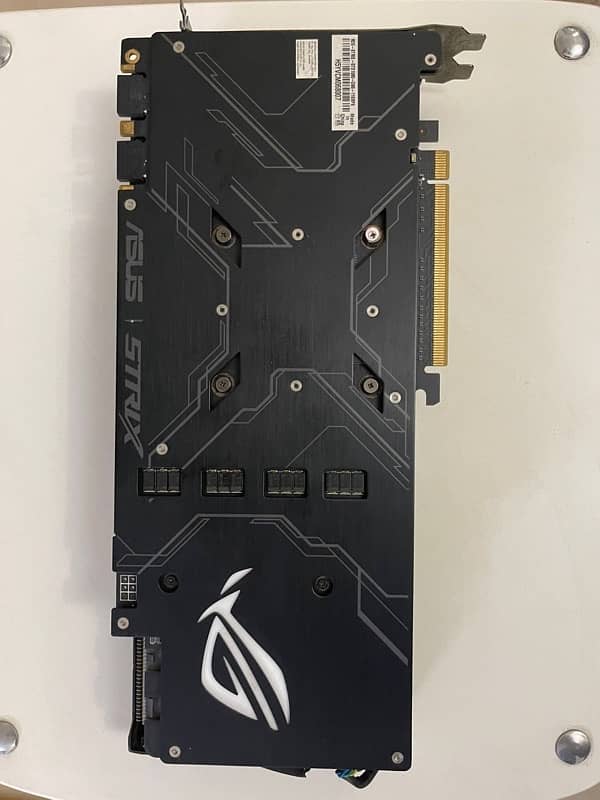 ASUS ROG STRIX GTX 1080 1