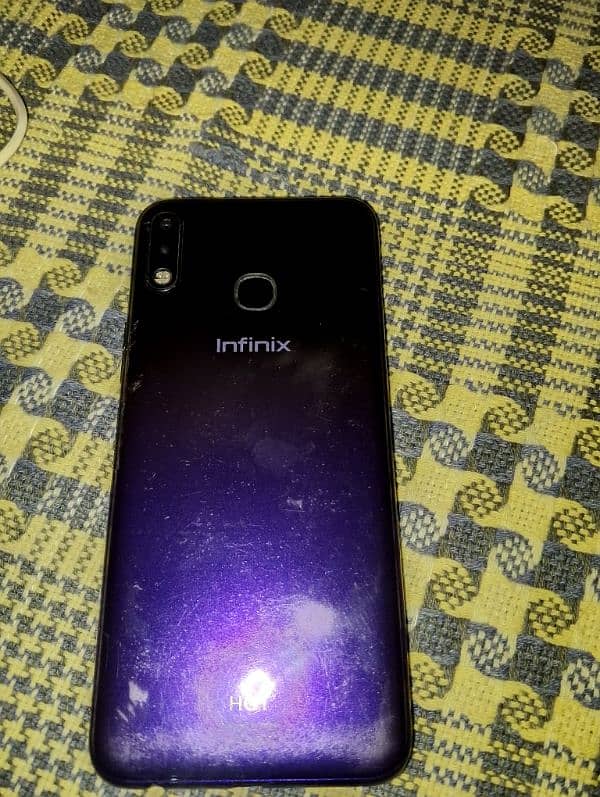 Infinix hot 8 lite 2gb 32gb 0