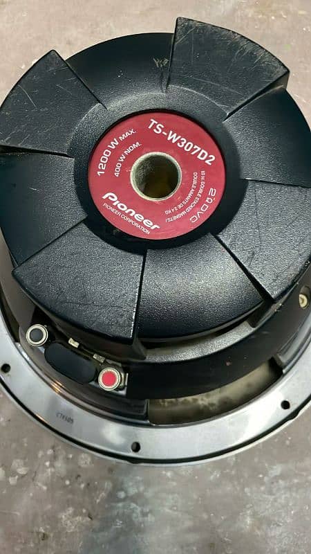 pioneer woofer307d2  speaker Kenwood 718 3