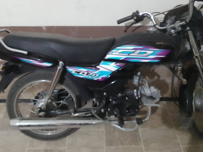 Honda dream new condition bike 1