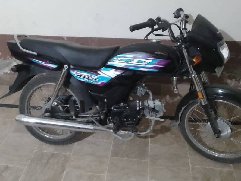 Honda dream new condition bike 3