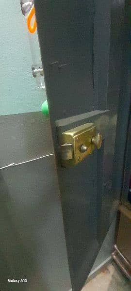 3 door safe almari safe condition 1