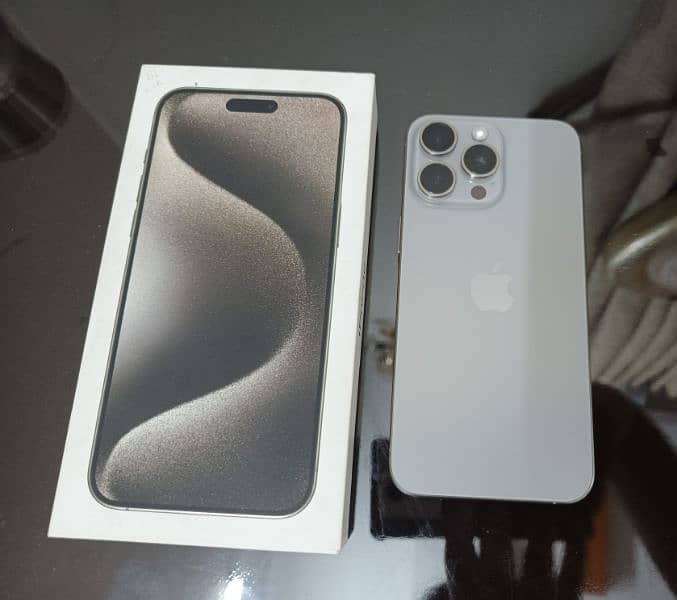 iPhone 15 pro max 256gb Natural Titanium LLA 1