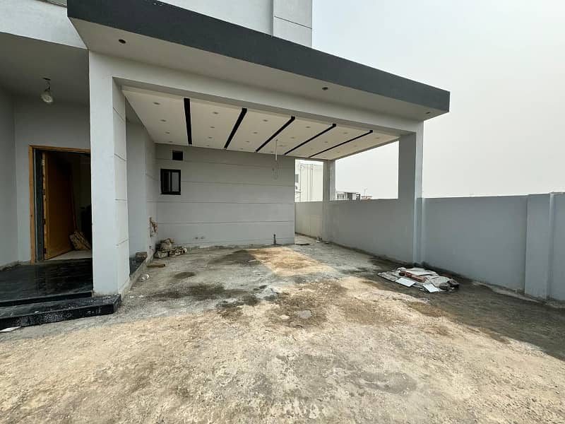 One Kanal Beautiful Gray Structure Modern Bungalow Available For Sale In DHA Phase 7 Block Y Lahore 6