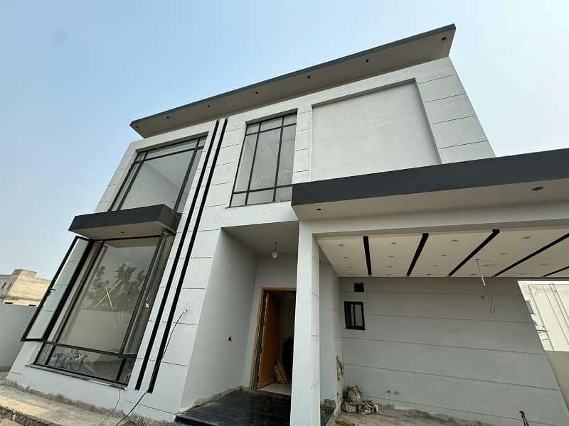 One Kanal Beautiful Gray Structure Modern Bungalow Available For Sale In DHA Phase 7 Block Y Lahore 8