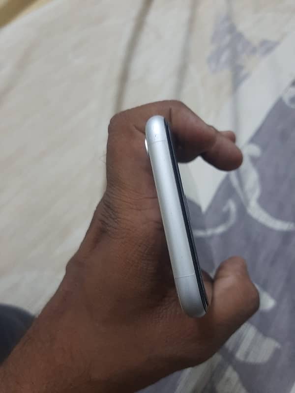 iphone XR dual pta all ok 3