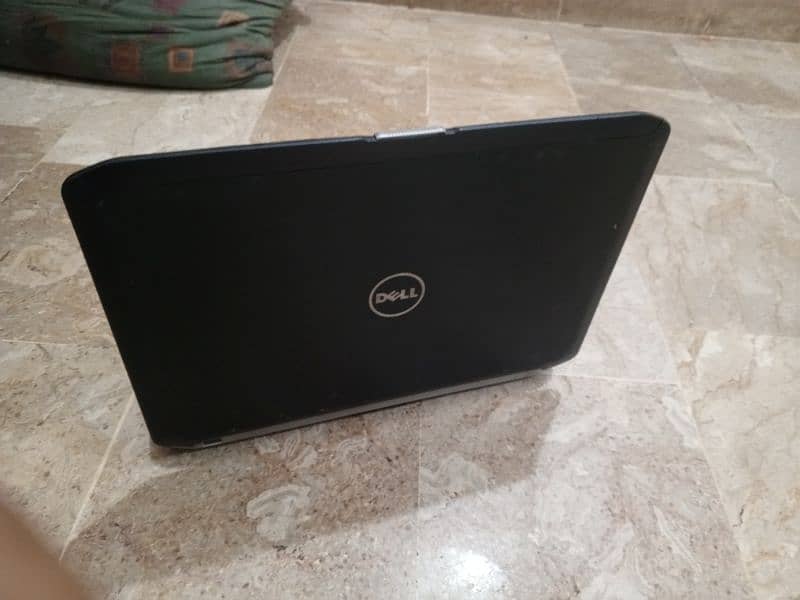 dell laptop 4-256 0