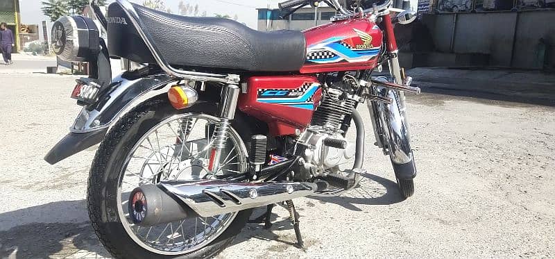 Honda 125 with double saman 2