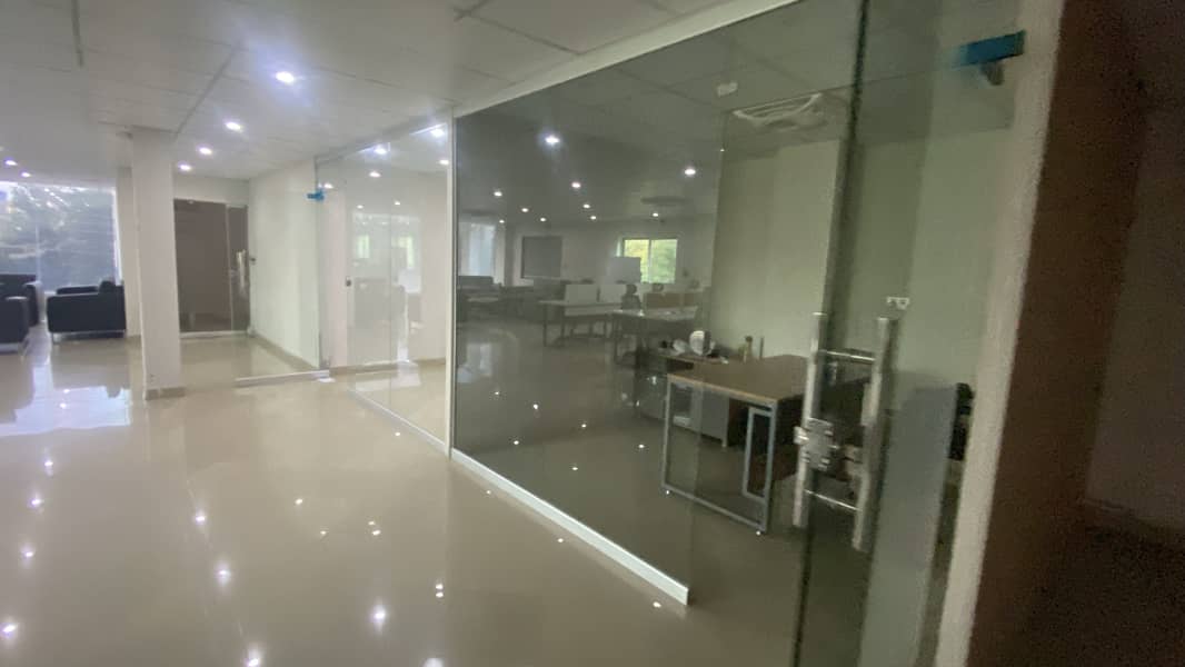 1 Kanal Commercial 3000 Sq. Ft Floor For Rent Near Canal Road G4 Block Johar Town 9