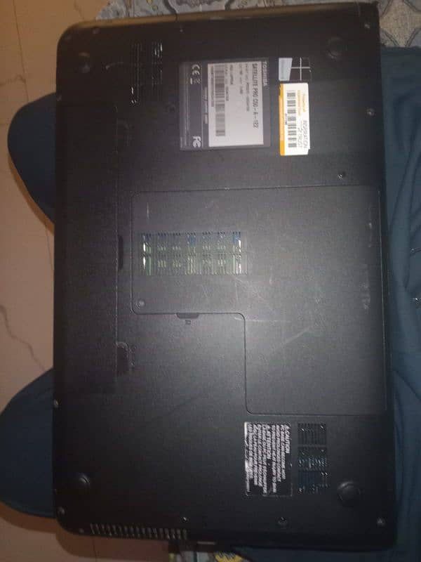 toshiba affordable laptop 3