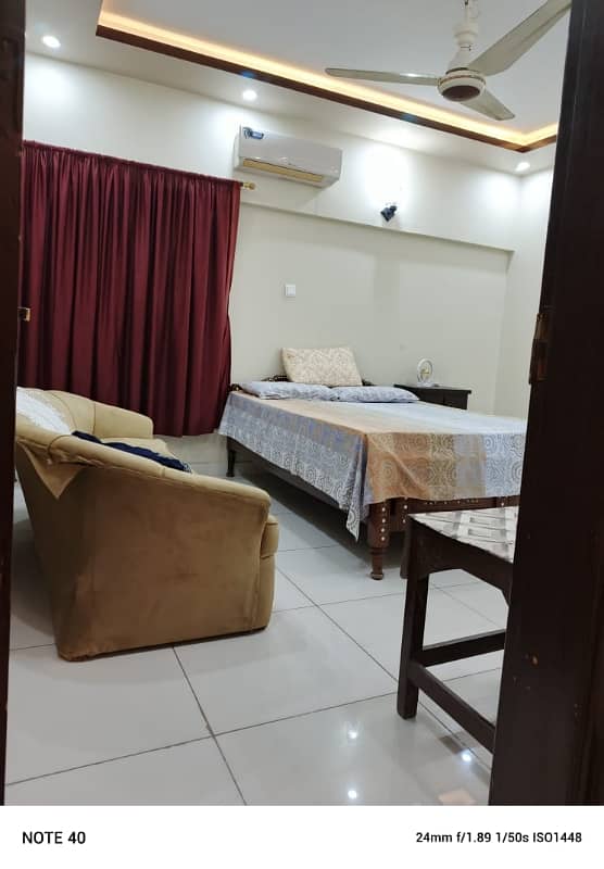 Guest House Apartment Saima Royal Residency 5