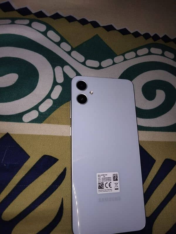 Samsung a05 white colour 10/10 condition 1 month bhi use nhi hua h 2