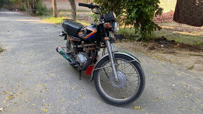 Honda 125 For Sale | 2018 Model | Lahore Register| Good Condition 7