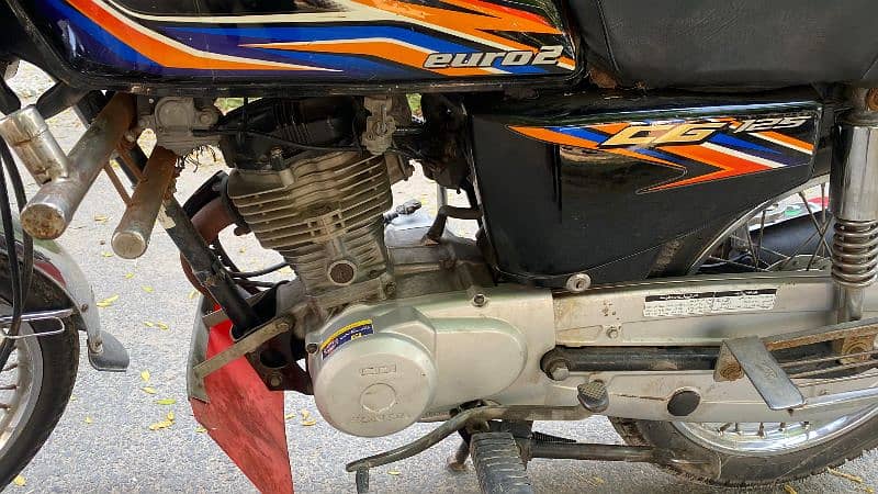 Honda 125 For Sale | 2018 Model | Lahore Register| Good Condition 8