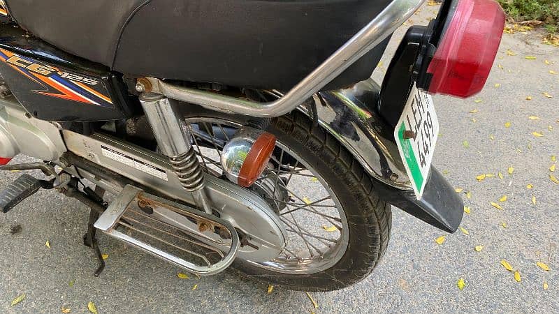 Honda 125 For Sale | 2018 Model | Lahore Register| Good Condition 9