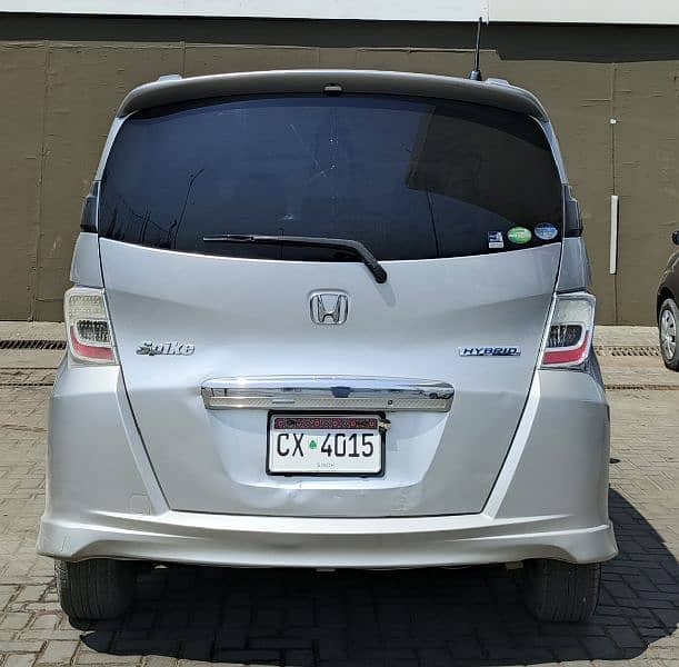 Honda Freed 2012 5