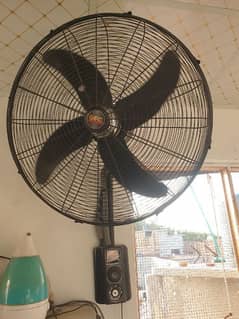 GFC bracket fan 24"