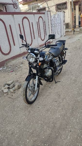 Suzuki GS SE 150 Model 2020 Karachi number 10