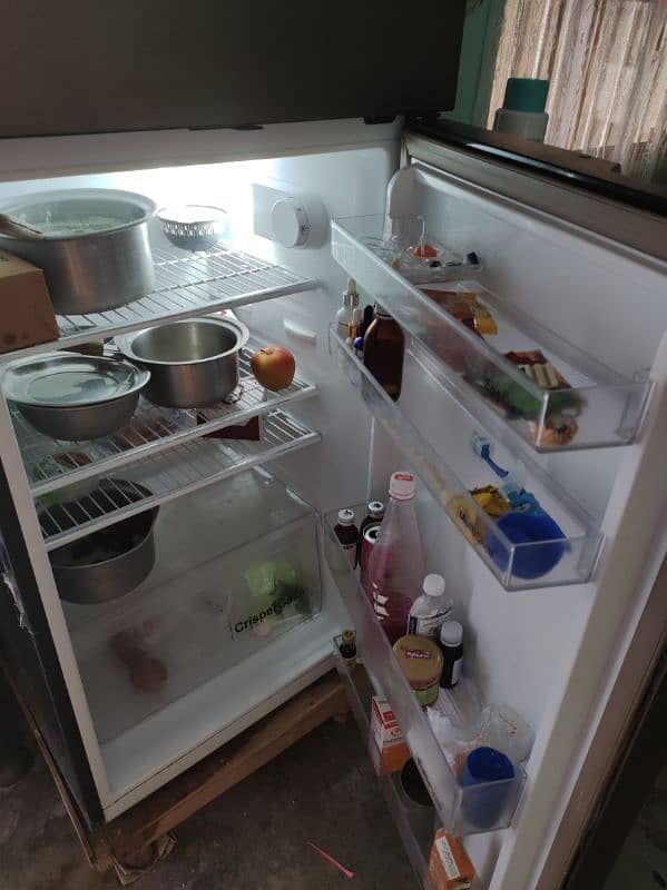 Dowlance fridge for sale 1