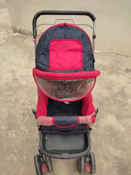 Stroller in good condition 2