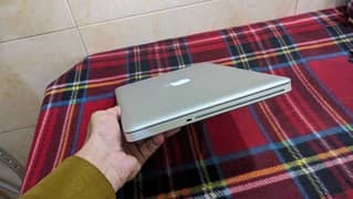 MacBook