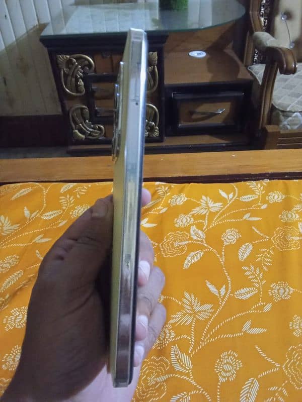 infinix hot40 i 1