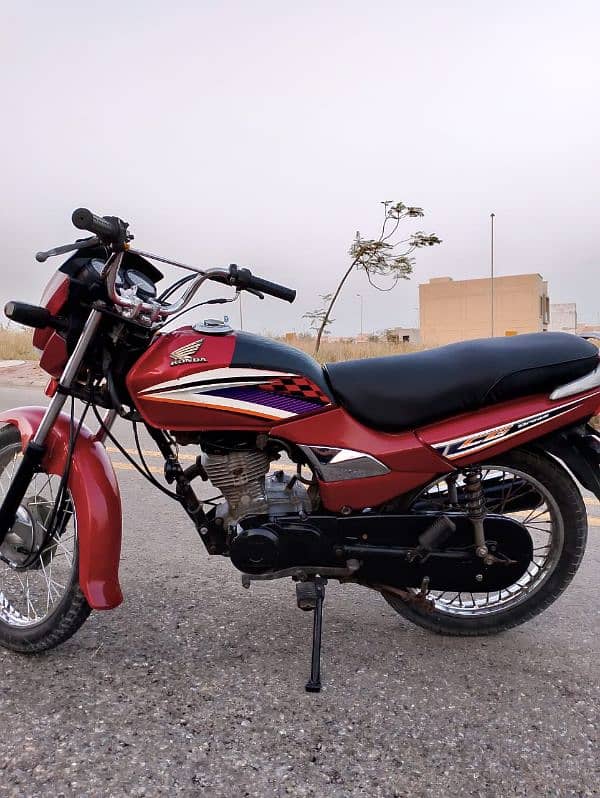 honda CG Dream 125 like honda CB 125f 1