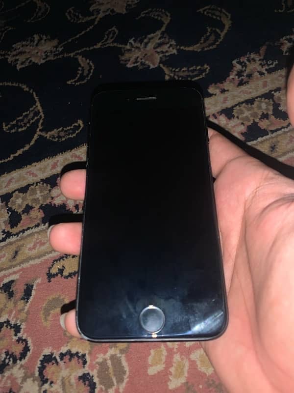 iPhone 7 128GB 3