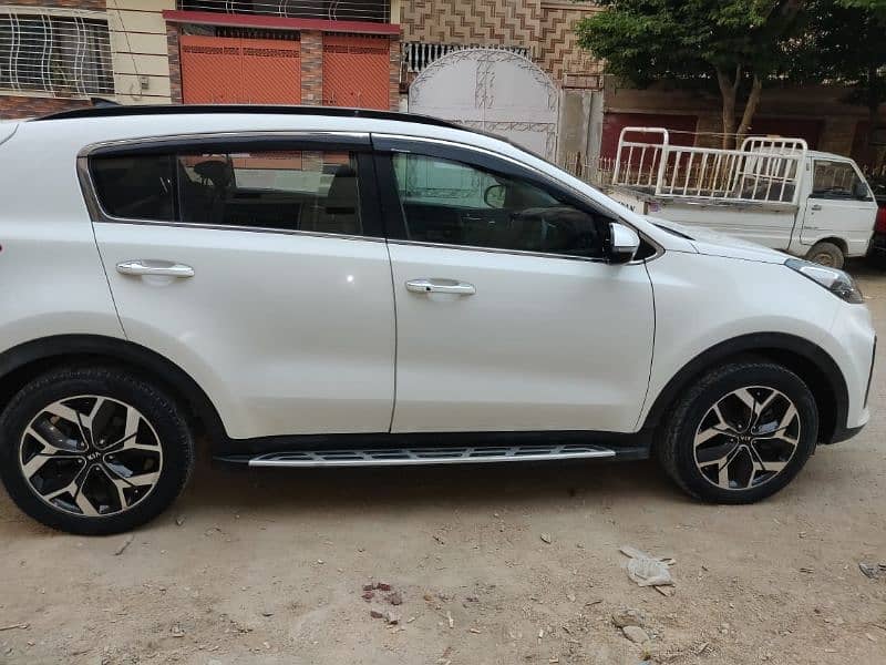 KIA Sportage fwd 2021 1