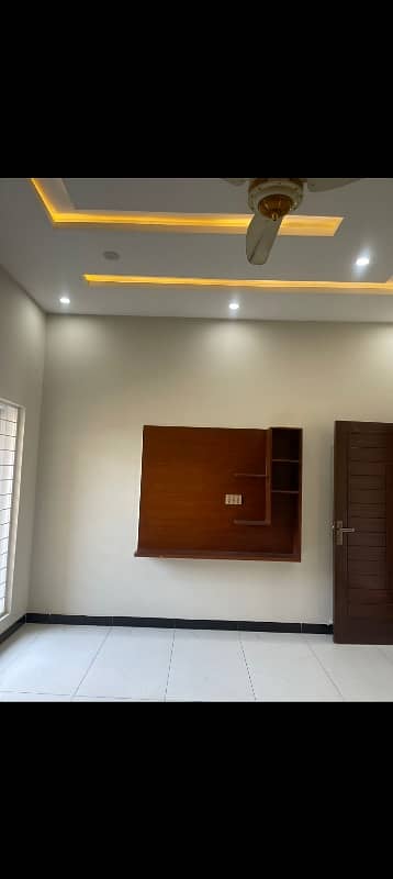 Attention Brand New 10 Marla House For Rent In Bahria Town Lahore 8