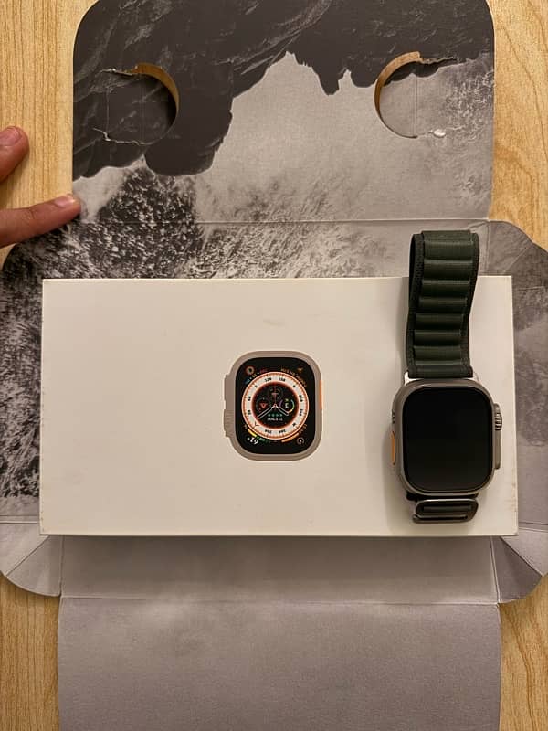 Apple Watch Ultra 49mm GPS & Cellular 1