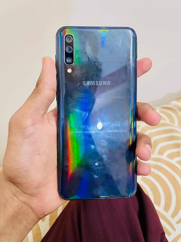 Samsung Galaxy a50s 2