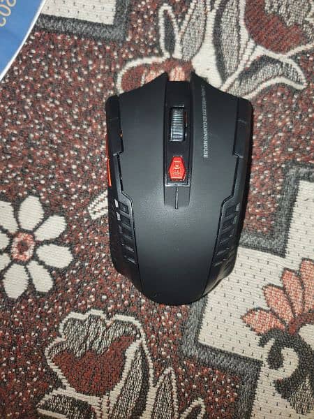 Best Quality Wireless Rechargeable Pc Mouse 2