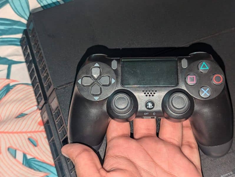 Ps4 & original controller 3