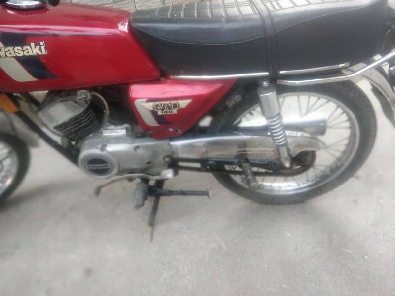 Kawasaki 100 cc 125 110 400cc 600cc Honda silver wings 6