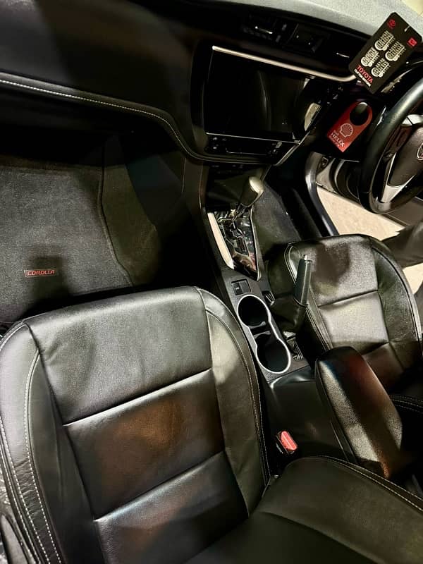 Toyota Altis Grande 2023 with Black Interior 8