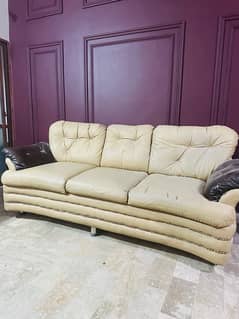 5 seater Sofa set for sale 3+1+1 0