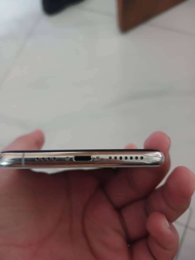 iPhone XS Max pta approved 1