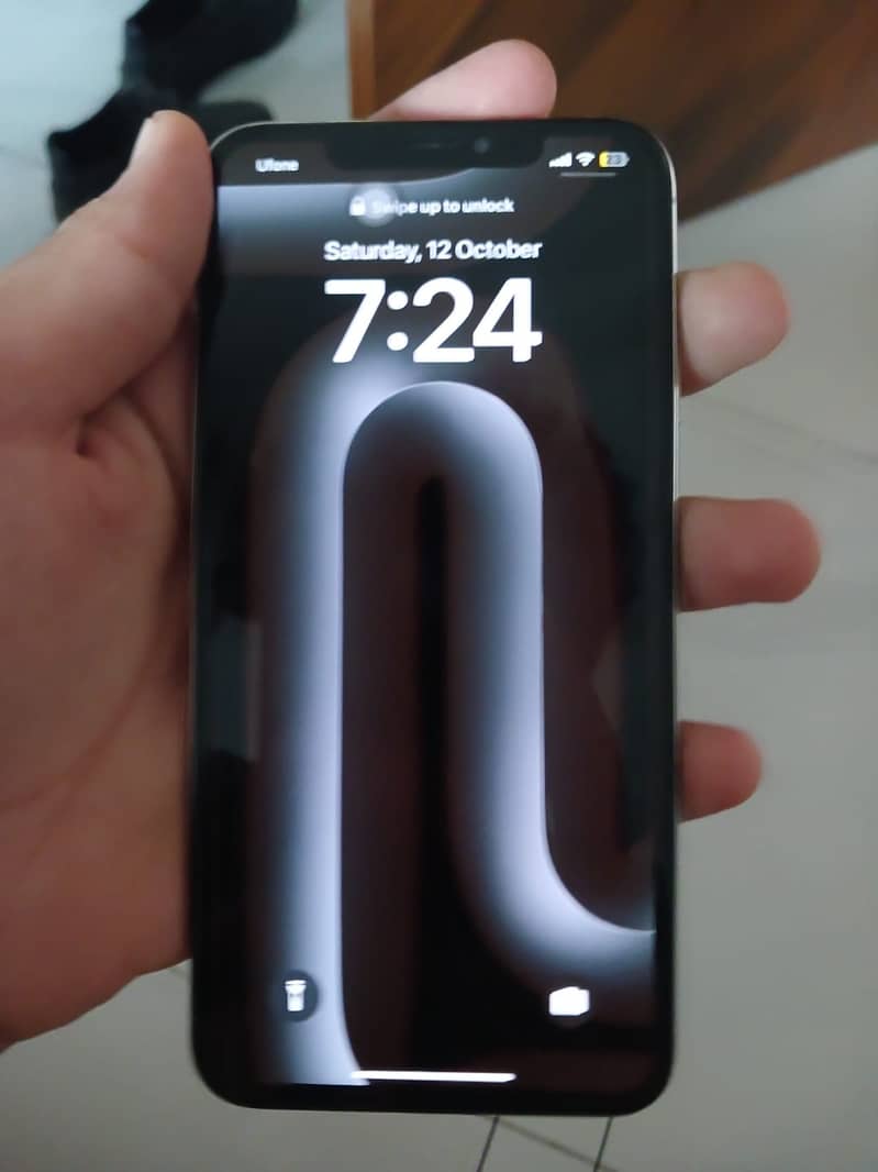 iPhone XS Max pta approved 5