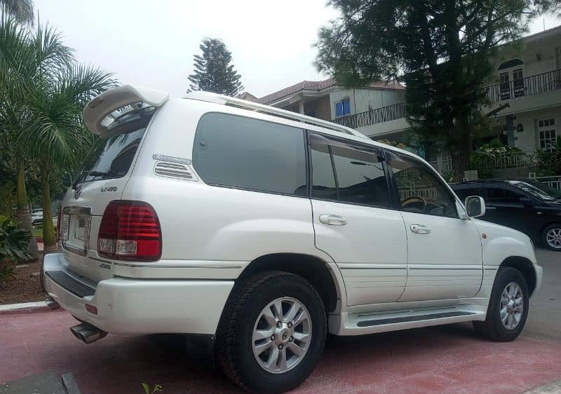 Toyota Land Cruiser 2003 3