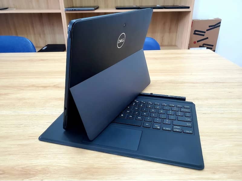 Dell Latitude 2 in 1 Core i5 8th Generation Touch Screen 3