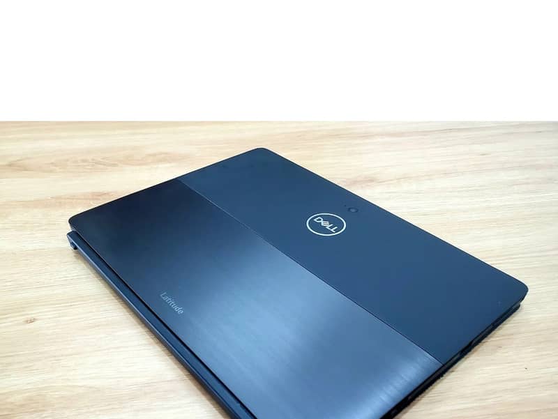 Dell Latitude 2 in 1 Core i5 8th Generation Touch Screen 5