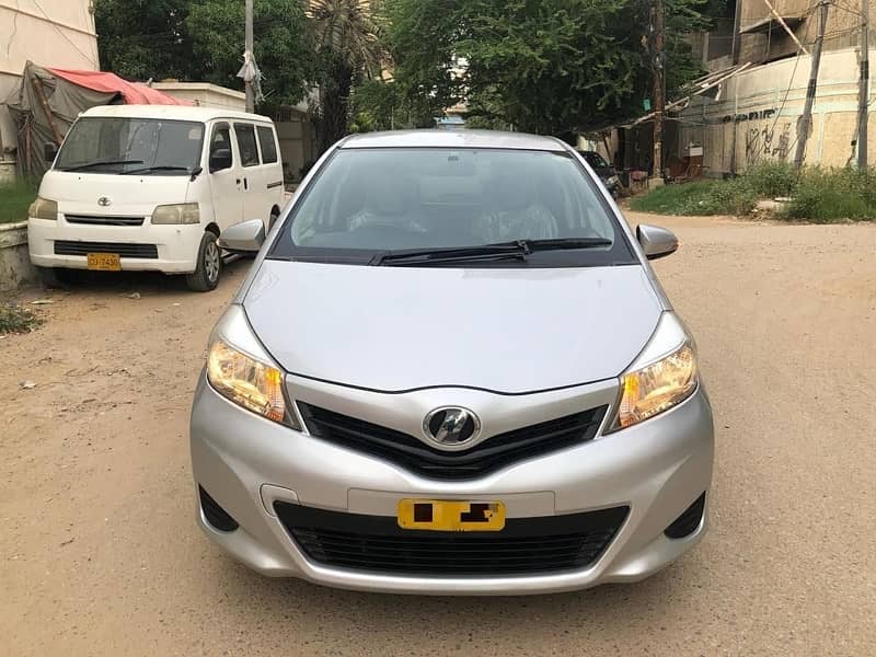 Toyota Vitz 2015 1