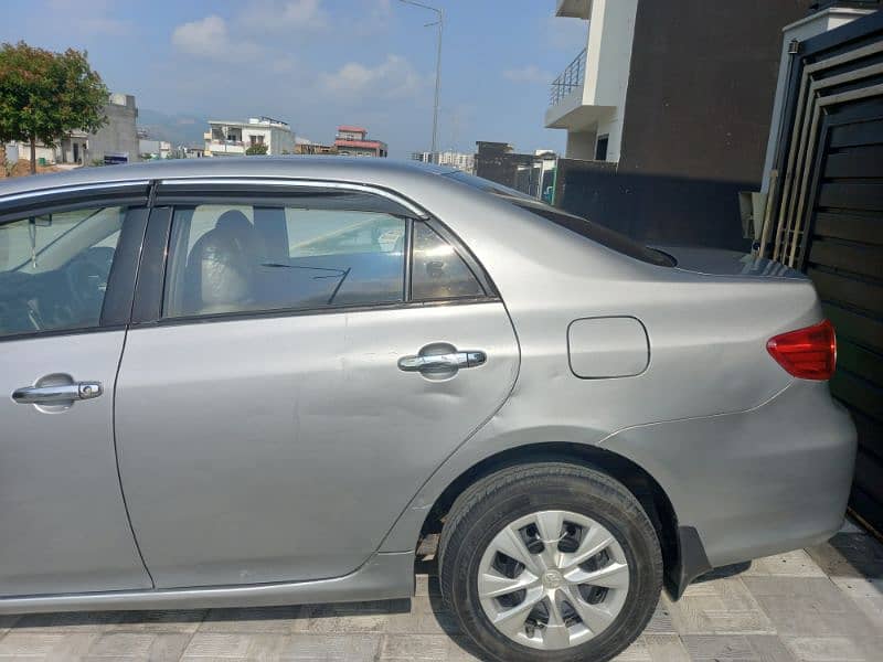 Toyota Corolla GLI 2013 2